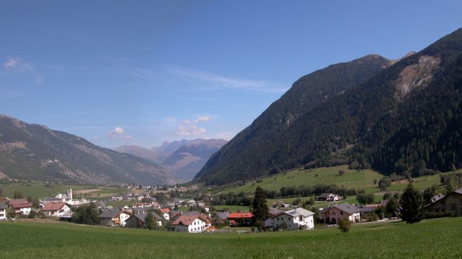 learning romansh in müstair スイス政府観光局